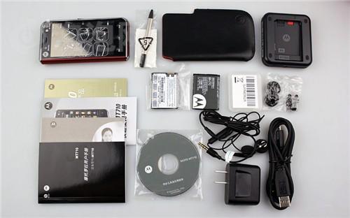 丰富齐全的礼盒版包装内所有配件