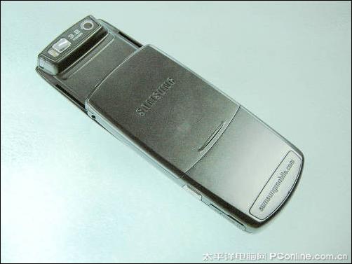 超薄经典滑盖机 三星u708行货只要600