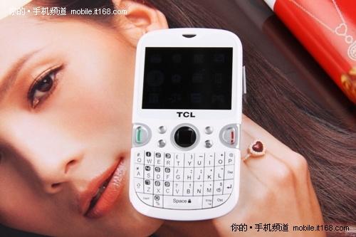 qwerty全键盘 tcl社交手机i802评测