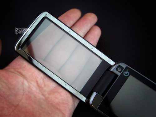 td阵营明系新领袖 摩托罗拉mt810图赏_手机_科技时代_新浪网