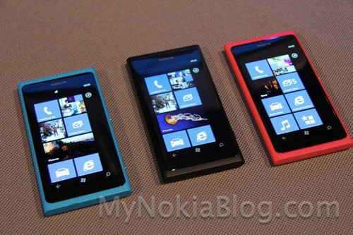 诺基亚lumia800价格(诺基亚lumia800上市价格)