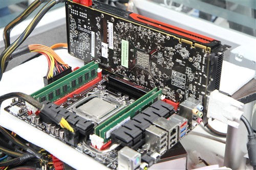 完胜2600k 最强四核i7-3820评测(2)