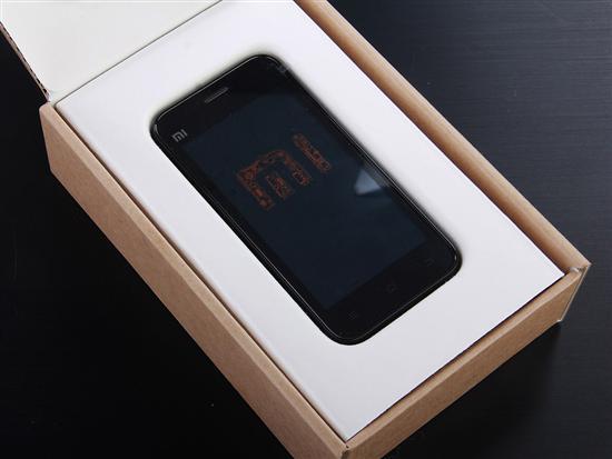 双3g首发纪念 电信版小米手机开箱图赏(2)