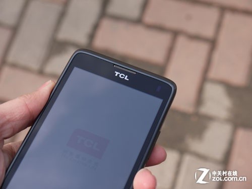 手机 > 正文    ips屏幕:     tcl c995的屏幕素质比较亮眼,精细度