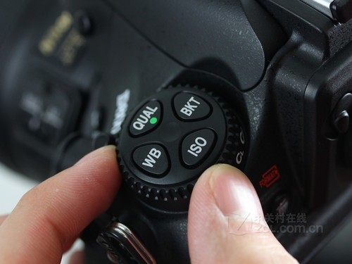 尼康 d800 白平衡按钮