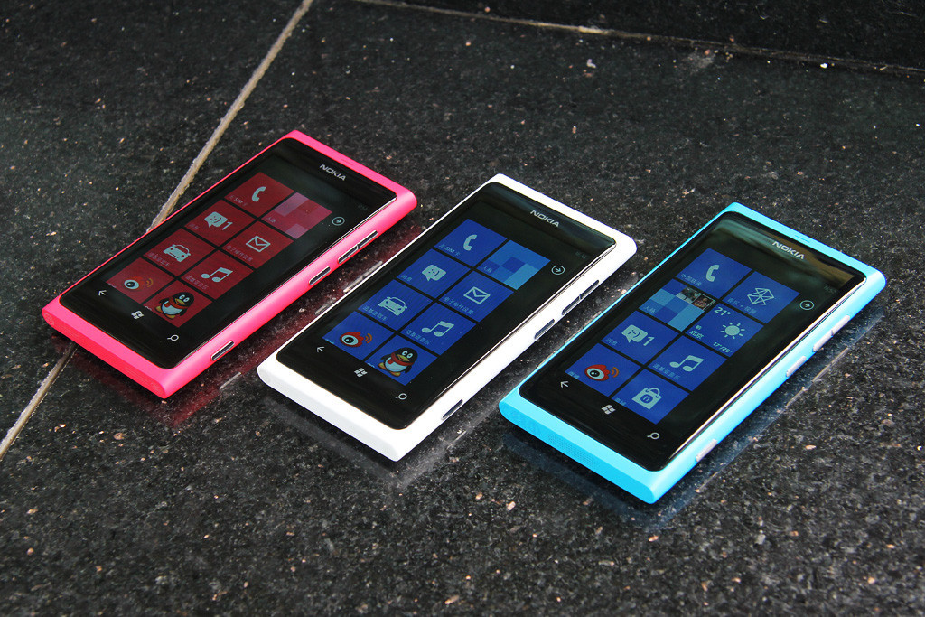 三色非凡wp7美机诺基亚lumia800图集