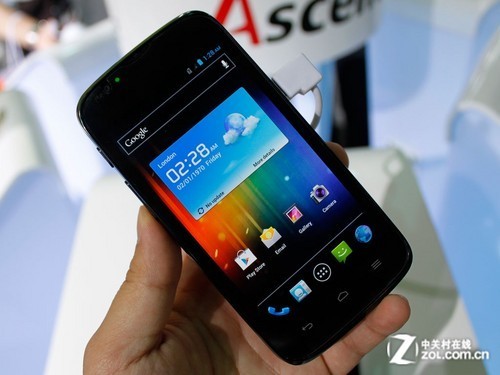 td/lte/厚电版 华为ascend p1系列展出