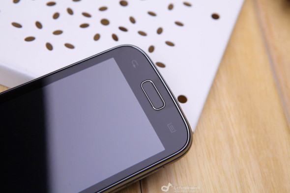 小巧安卓新机 三星galaxy ace 2美图赏