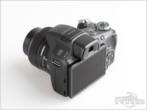 30倍变焦1600万象素 索尼nx100爆2799元