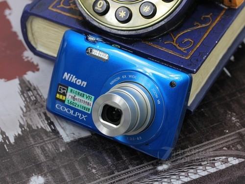 6倍光变3寸触屏 尼康s4300京东仅999元