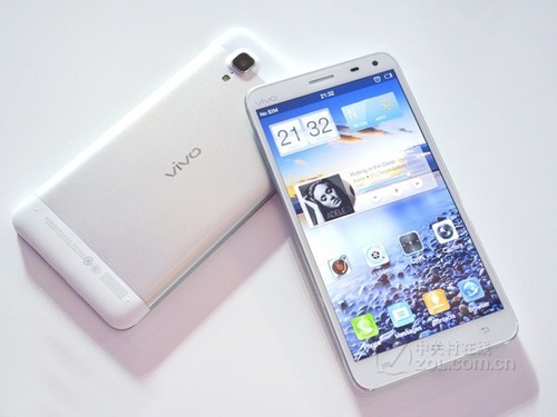 外,国产厂商步步高也在刚刚不久推出了旗下年度新品——步步高vivo  x