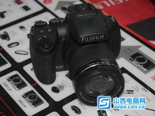旅游好选择 富士hs35长焦大恒2050元促