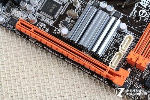 风火来袭的凤凰 技嘉b85n phoenix评测