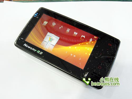 情侣机无限送 纽曼manman-a6火爆促销