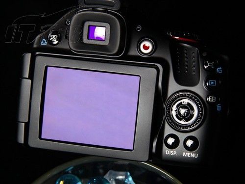 佳能强大长焦相机sx30促销价仅售2980元