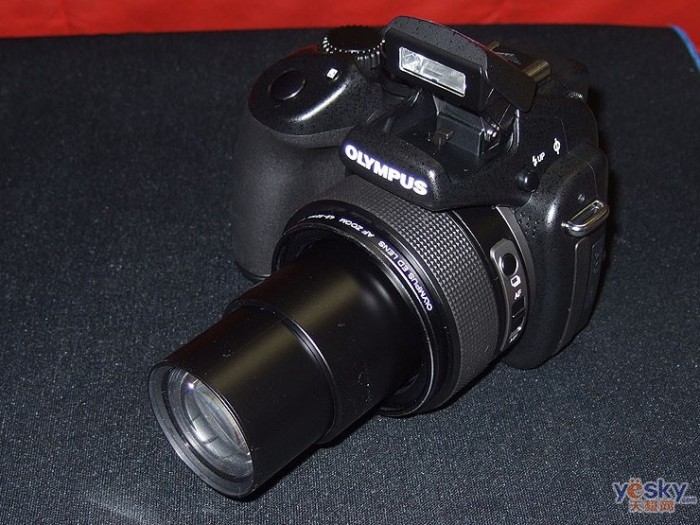 图为:奥林巴斯 sp570 uz