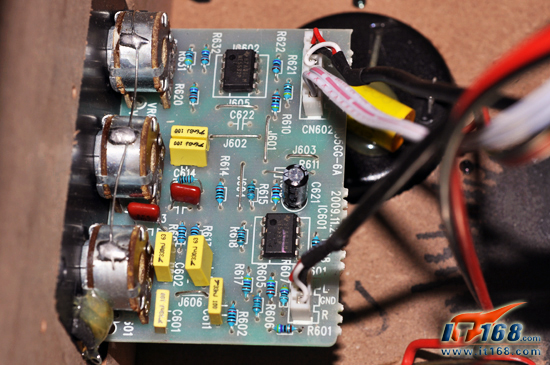 让漫步者r1900退休?三诺n35g冠军版评测