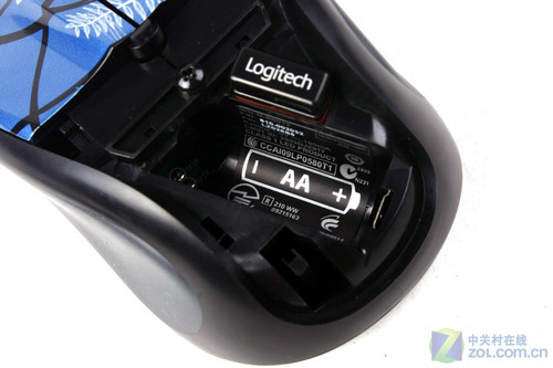 罗技m305梦幻版无线鼠标 内部电池仓