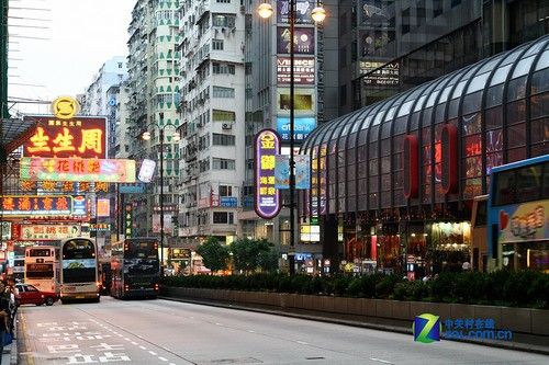 街拍香港闹市区