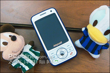 一下子暴降300元,目前来到1880元的价位,对比同等定位的5700以及5610