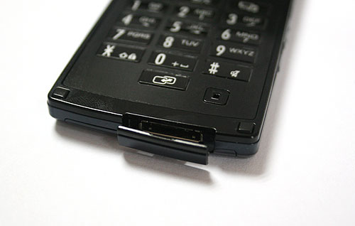 厚积而薄发 夏普aquos手机9010c鉴赏