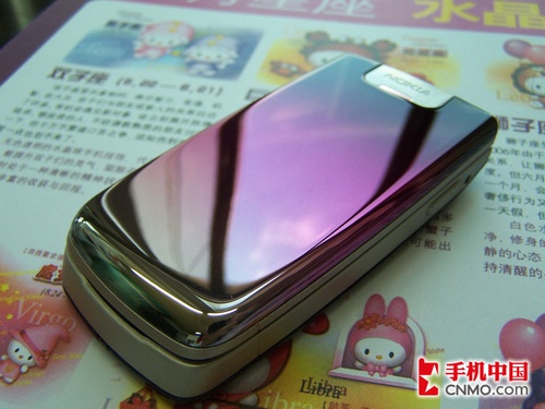 诺基亚紫色滑盖手机图片