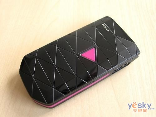 公主日记诺基亚平民手机7070欧酷仅339元