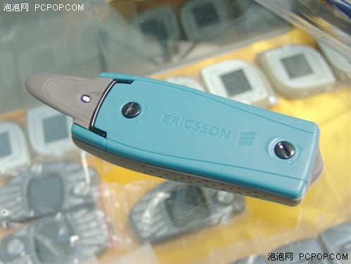 个性经典鲨鱼机 爱立信r310售价399元