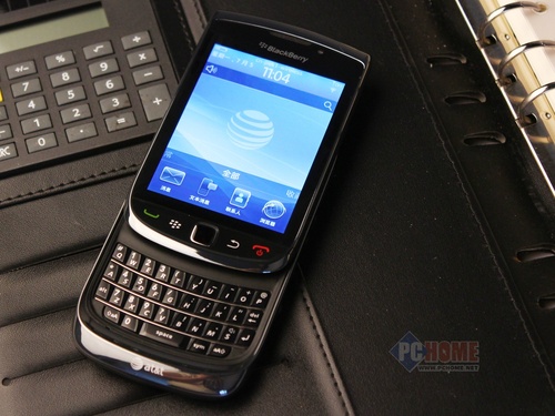 强势滑盖手机 黑莓新品9800降价200元