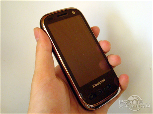 移动3g手机 酷派8900双电套特价3k5_手机_科技时代_新浪网