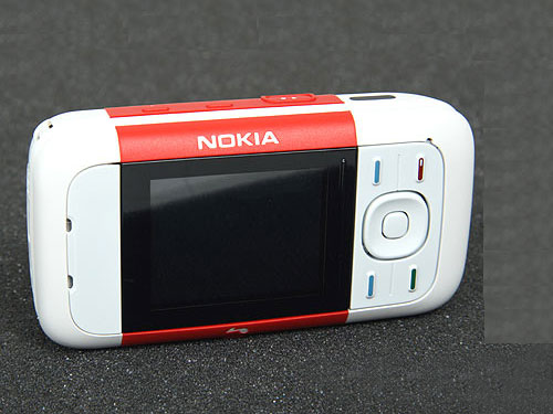 诺基亚9600手机图片图片