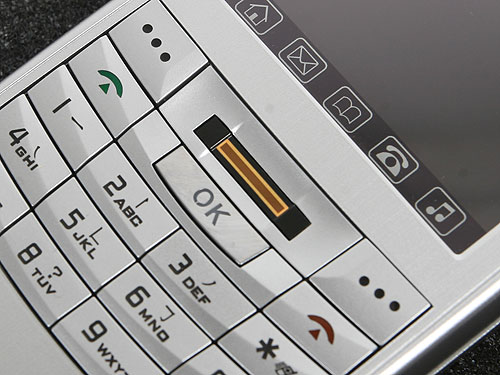 波导v800图片_手机_科技时代_新浪网