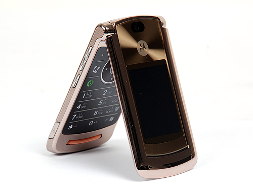 图为摩托罗拉razr2v8