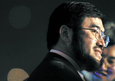 南方周末:资本哨响 吴鹰下课