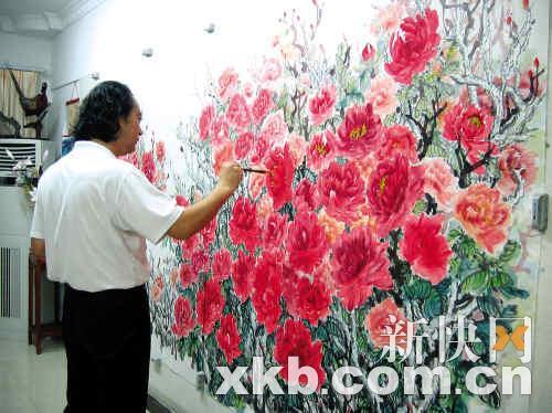 其间一位名叫张省的画家的作品现在报价比起12年前有着平均3倍的升值