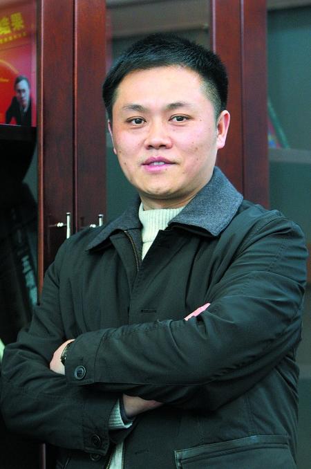 客座嘉宾:重庆梦柯达鞋业董事长 唐庆