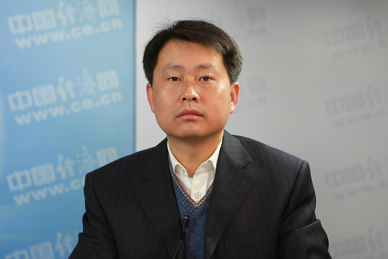 西宁特殊钢股份公司副总经理肖飞虎