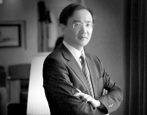 上海电影集团总裁任仲伦:金融资本进入,中国电影业就像有了翅膀,才能飞得更高_焦点透视_新浪财经_新浪网