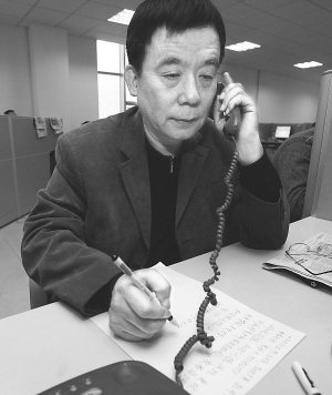 设社区监督组 看好小锅炉供暖