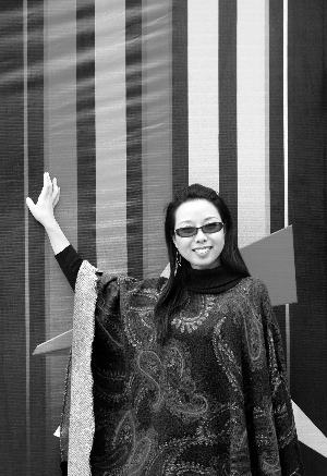 断臂女郭泓"享受艰辛"