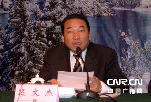 新疆阜康市委副书记,天池景区管委会主任迟文杰发布天池景区冬季