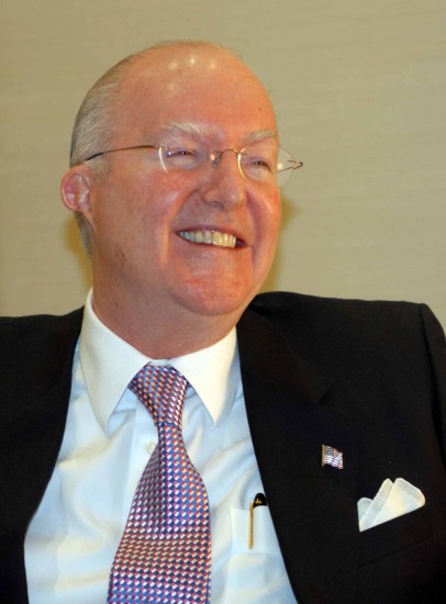 美国驻华大使雷德:美中关系的明天将更加美好