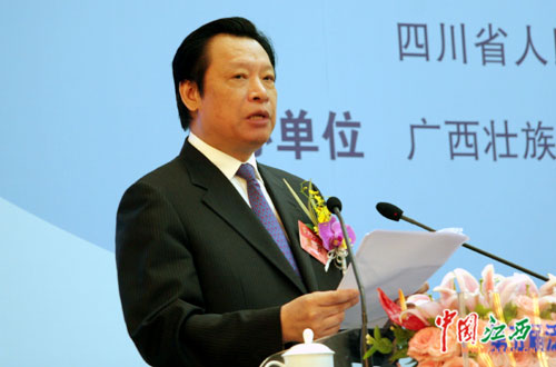 第五届泛珠大会高层论坛在广西南宁举行,江西省人民政府省长吴新雄在