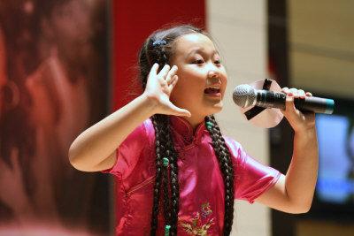 加12岁华裔陆敏雪备战首次个唱 紧张到喉咙发炎
