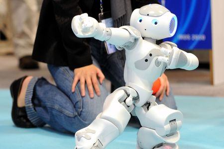 图:机器人大秀舞技 跳起蔡依林《美人计》舞蹈