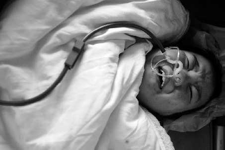 校车坠河,14小学生死亡