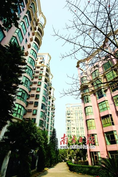 樟木头荔景山庄,不少房子牵涉的关系错综复杂,导致办证难.