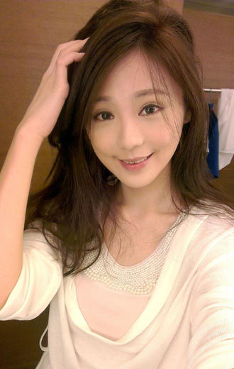 吴依洁人太美狂失焦为农民落泪没人理