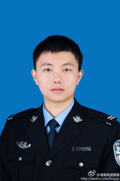 民警李晓峰(资料图)来源:人民网