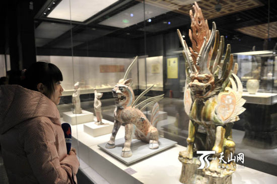 《絲路遺珍匯天山——西邊五省文物精品展》,《絲路梵韻——龜茲石窟